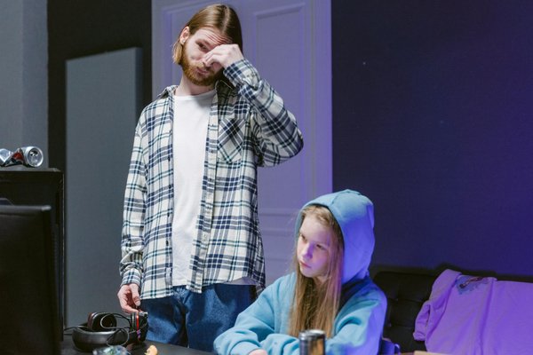 What strategies can keep the uk at the forefront of advanced computing technologies?